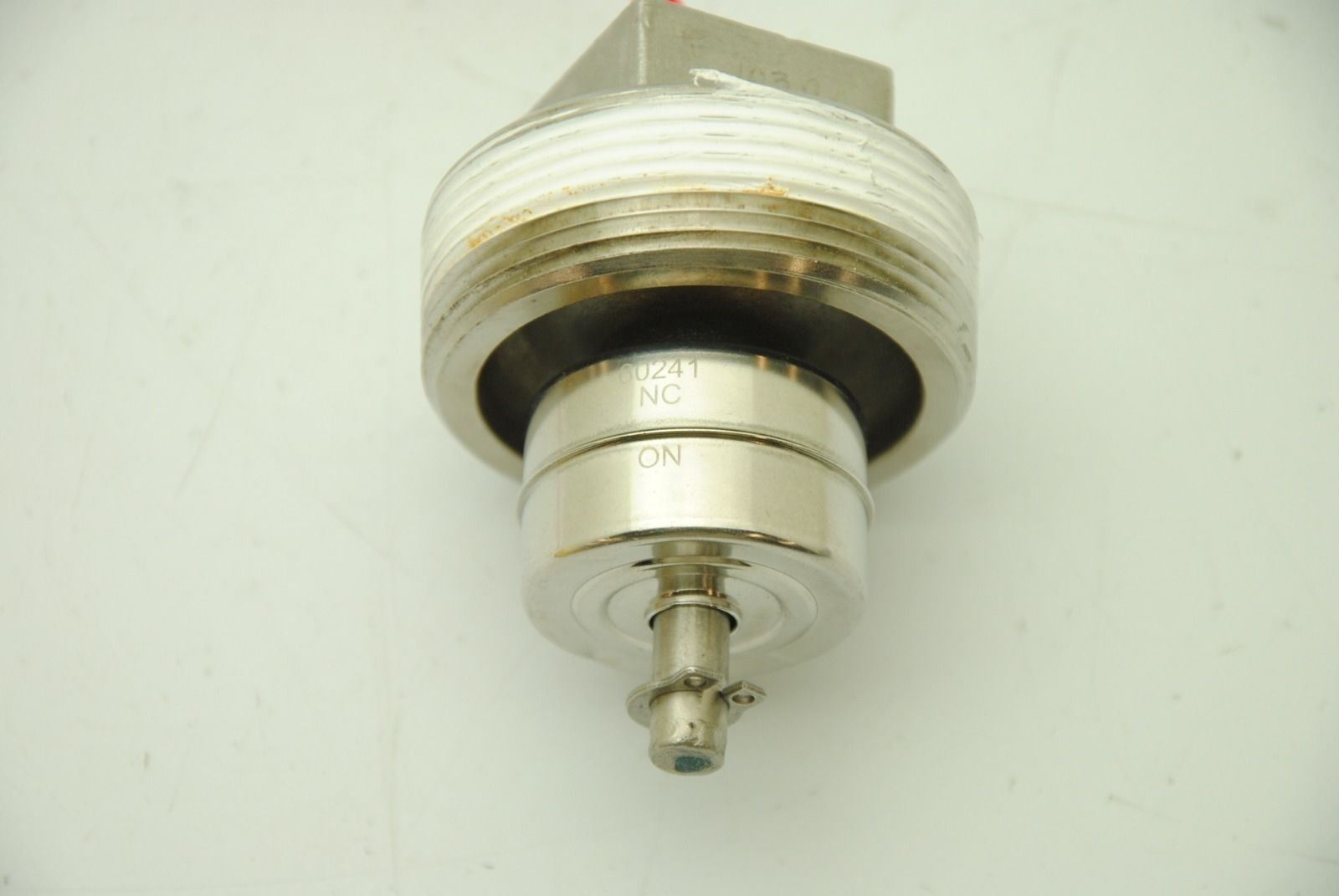 Gems Series LS-700 Level Switch #60241-NC-ON, 20VA 120-240VAC