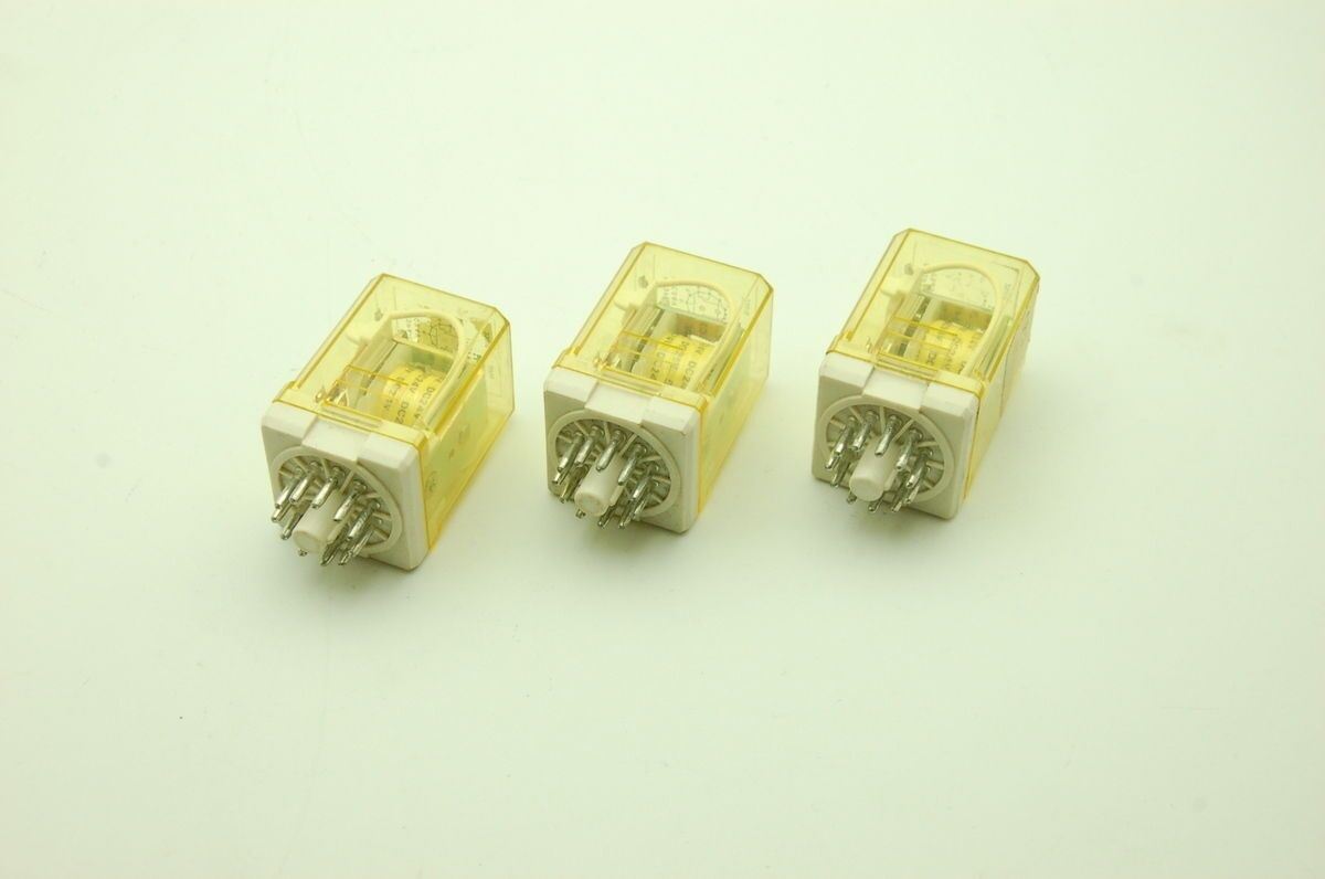 Idec RR3PA-U, General Purpose Relays DC24V Lot of 3
