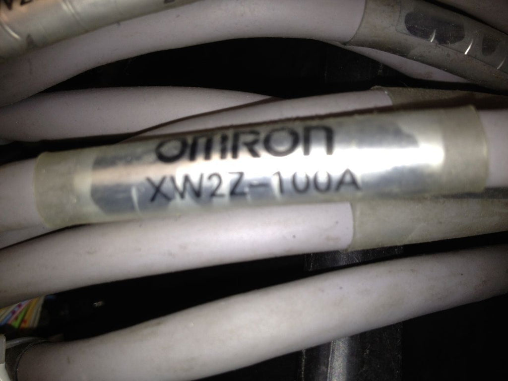 Omron XW2Z-100A XW2Z100A PLC Cable - Lot of 8