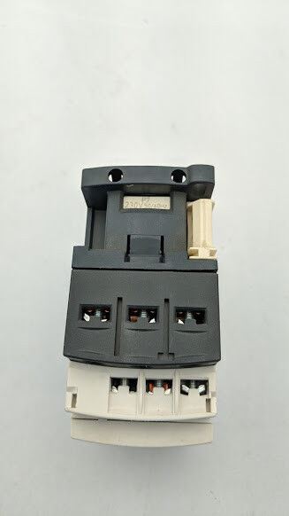 TELEMECANIQUE LC1D09 Contactor 200-600V 3PH 2-5kW w/ LAD4RCU 230V P7 Coil DIN