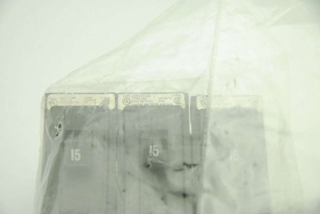 CUTLER-HAMMER QBHW1015, 1-Pole Circuit Breaker, 15A 120/240V, Lot of 3