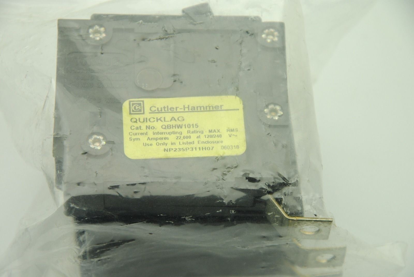 CUTLER-HAMMER QBHW1015, 1-Pole Circuit Breaker, 15A 120/240V, Lot of 3