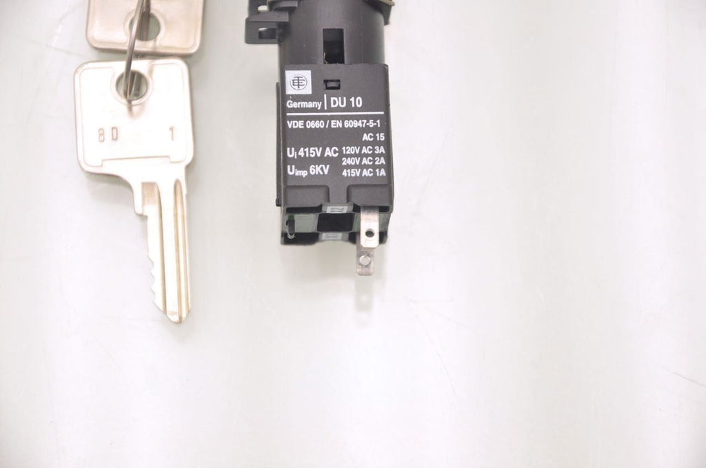 ETE Germany DU-10, VDE 0660 / EN 60947-5-1 Panel Key Switch, ON/OFF, 5/8" Bore