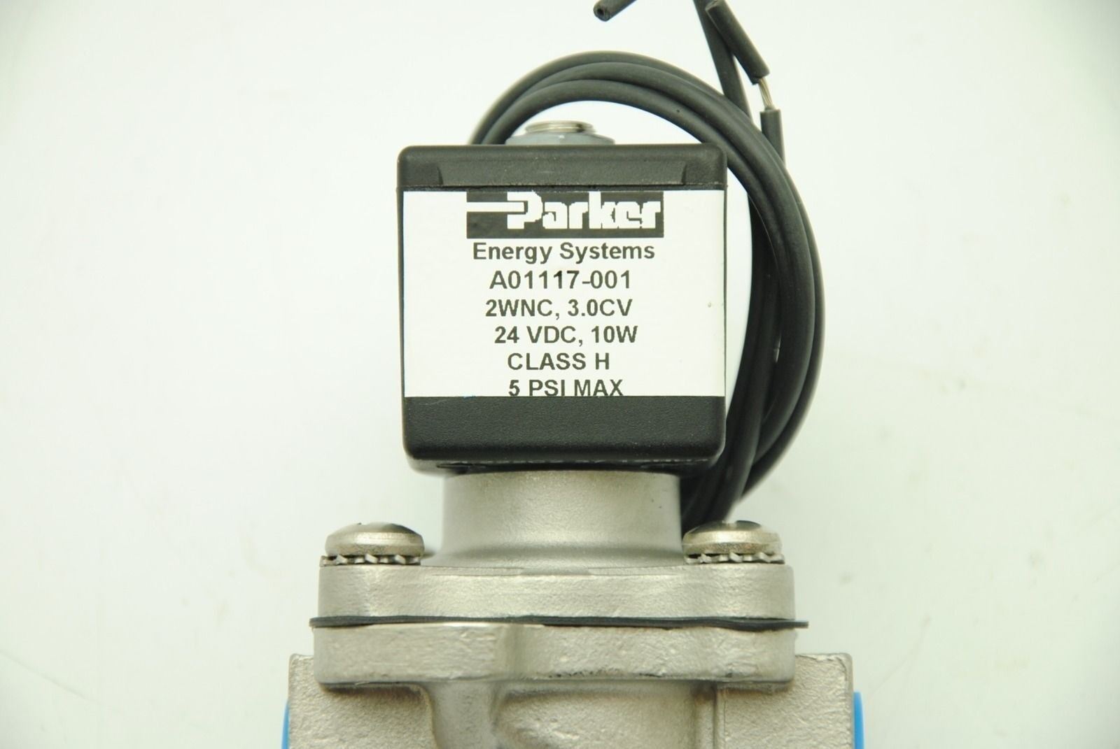 NEW PARKER Pneumatic Solenoid Valve 33329 72218RN3TV00 Direct Lift SS 3/8" 24VDC