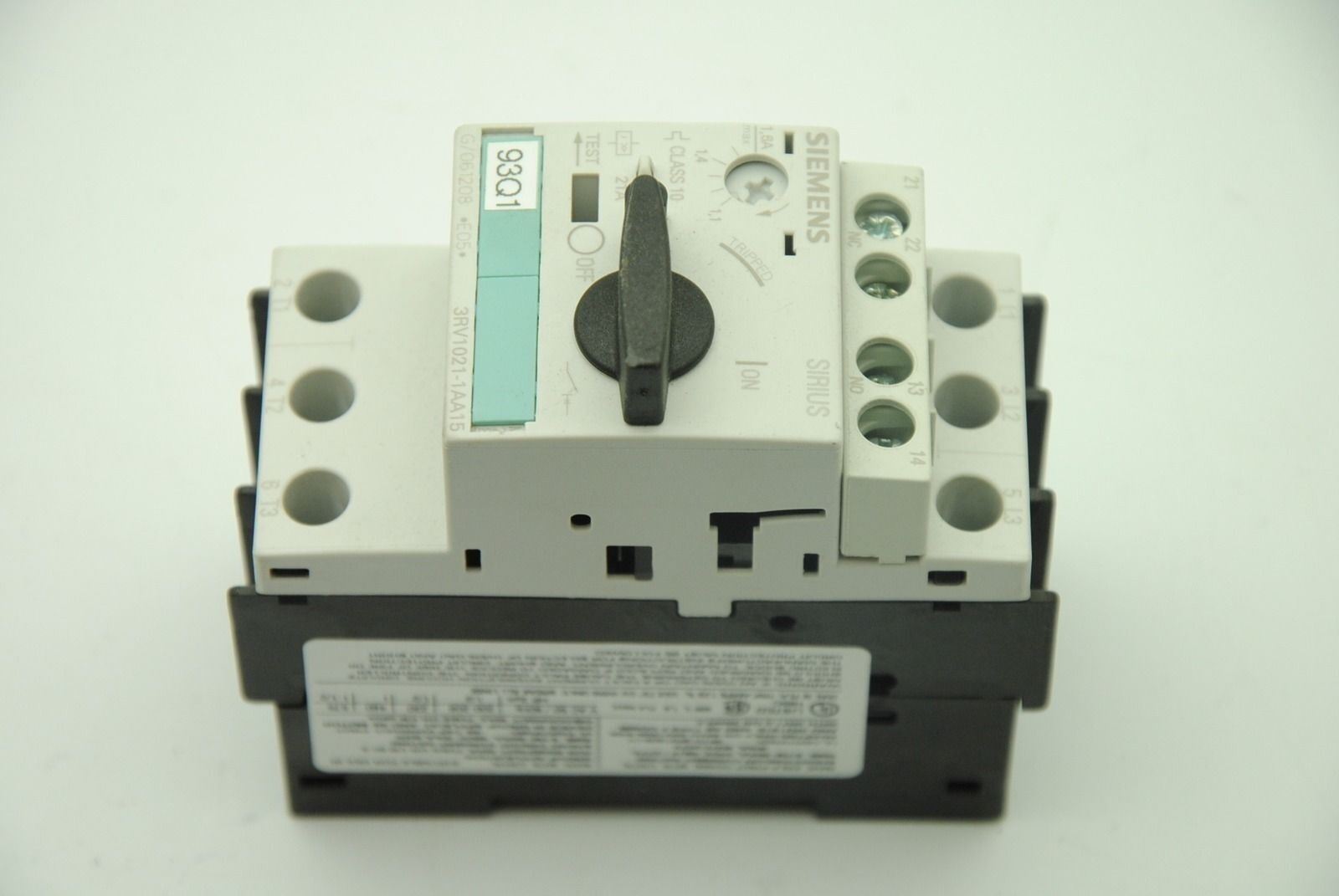 SIEMENS 3RV1021-1AA15, Circuit Breaker - Lot of 3