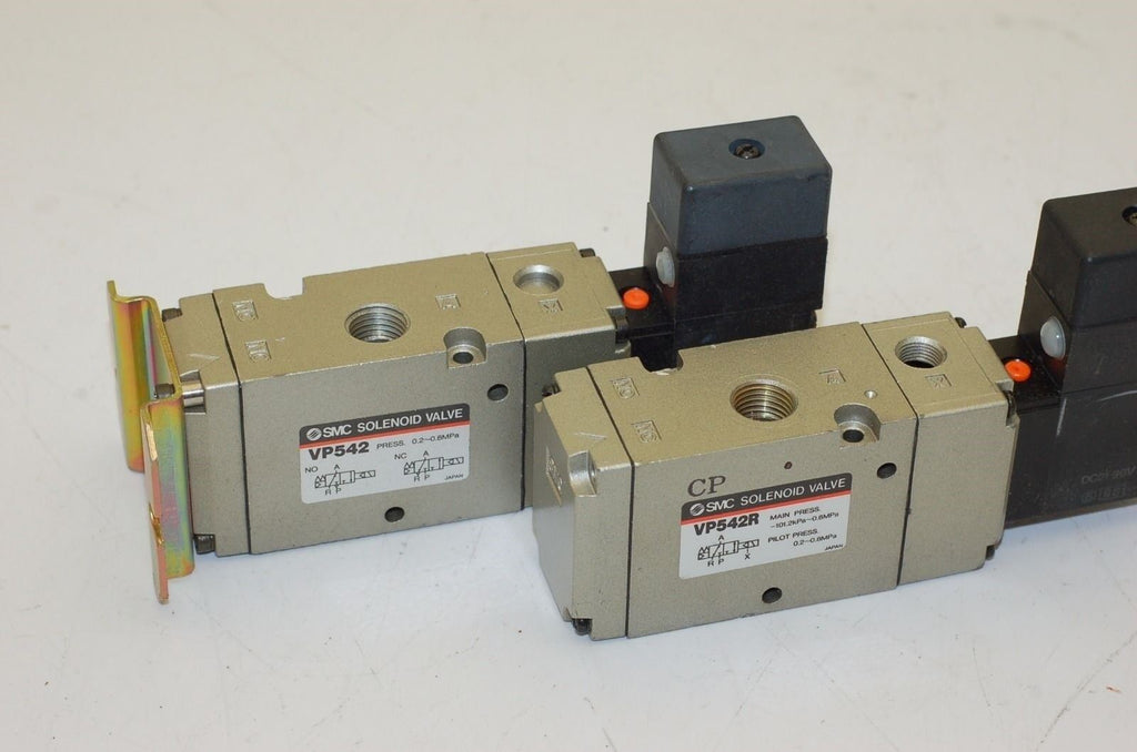 Pneumatic Solenoid Valves, SMC, MAC, Koganei, Dynamco, sim - Lot of 12