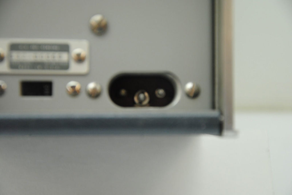 Hewlett Packard HP 400EL AC Voltmeter 10Hz to 10MHz