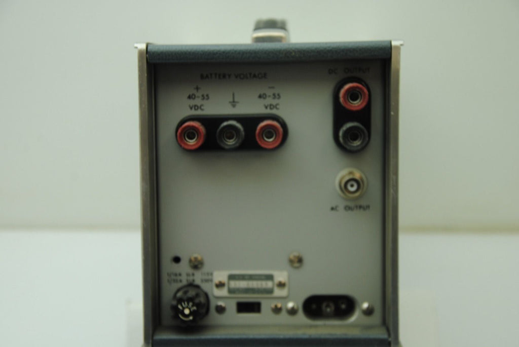 Hewlett Packard HP 400EL AC Voltmeter 10Hz to 10MHz
