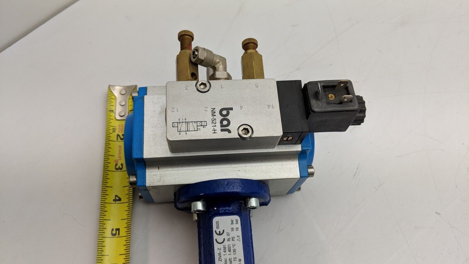 ARI Butterfly Valve ZIVA-Z 2.5" Pneumatic Actuated BAR 24VDC 3W EPDM PN16 DN65