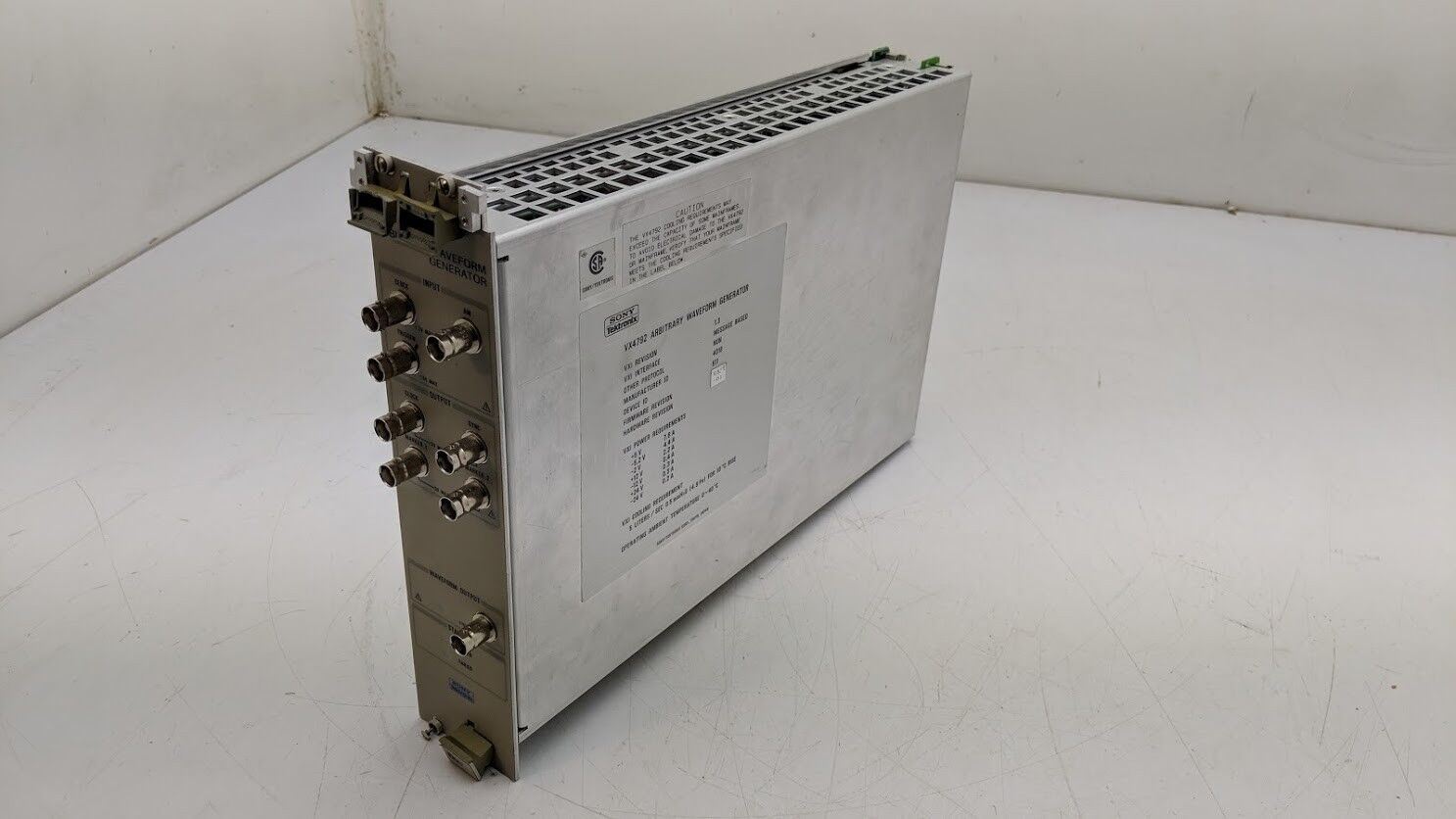Sony Techtronix VXI VX4792 Abritrary Waveform Generator (Parts or Repair)