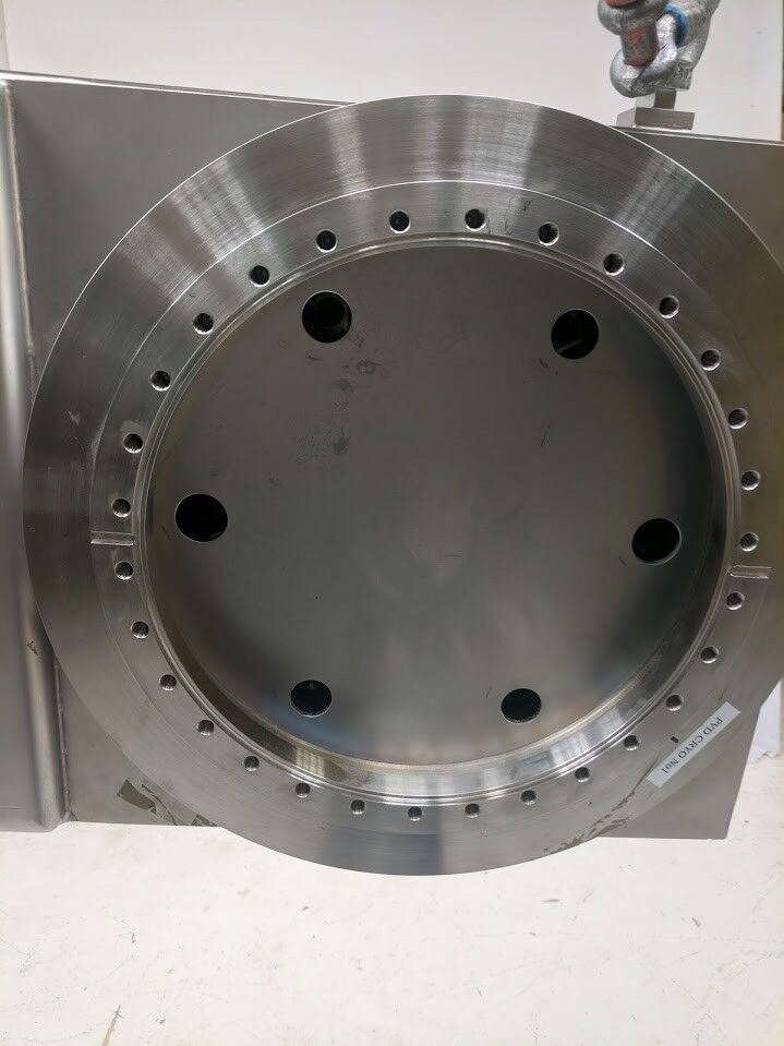 VAT 64250-CE52-1101 12" F64105811/2 Motorized HY200 Vacuum Gate Valve