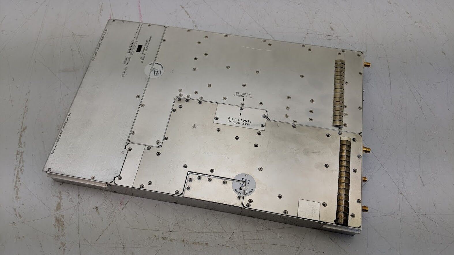 HP Agilent E2731A Parts Unit 20-2700 MHz RF Tuner missing boards Unit B