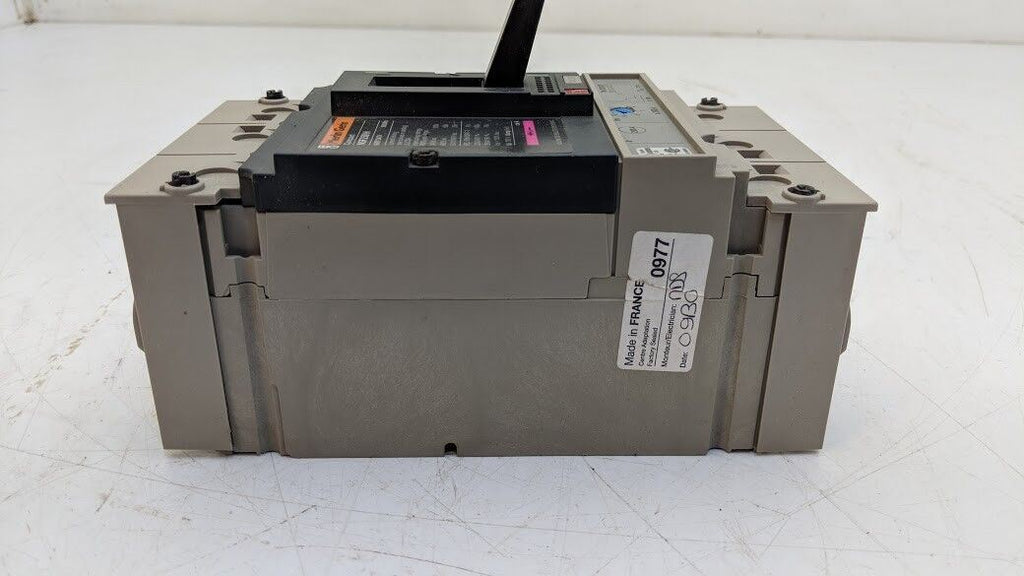 MERLIN GERIN Schneider NSF250H Circuit Breaker 600Y/347V 200A TM200DP Module B