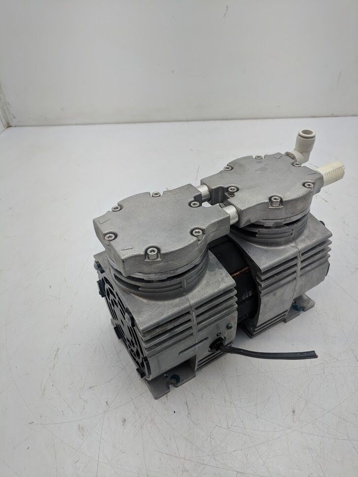 Iwaki Air Pump Fan Cooled PAP-D24-02 12MM outlet 90 L/min .2MPa 30PSI 100VAC