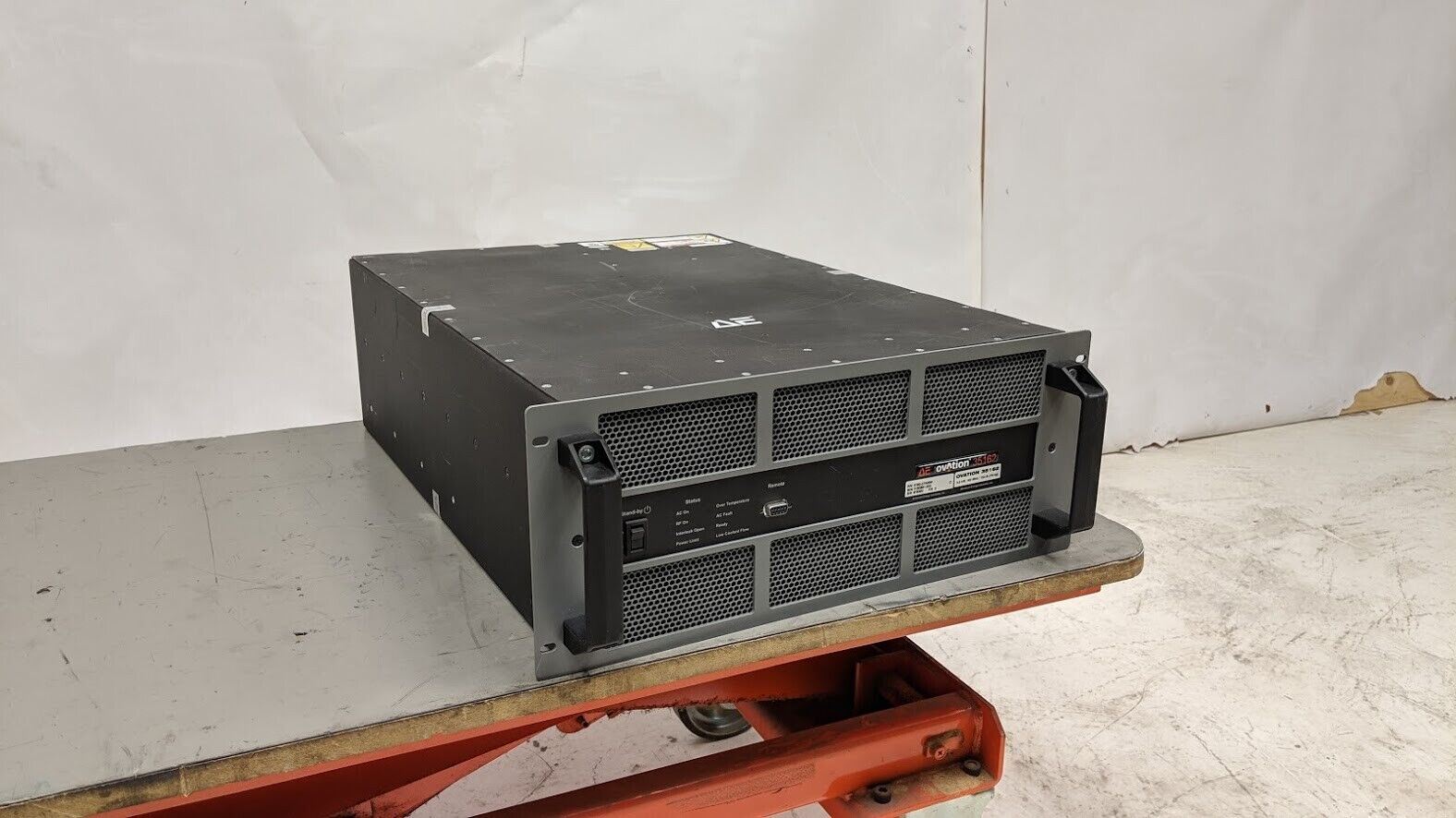 AE Advanced Energy VHF Ovation 35162 RF Microwave Source 162MHz 3.5kW  unit A