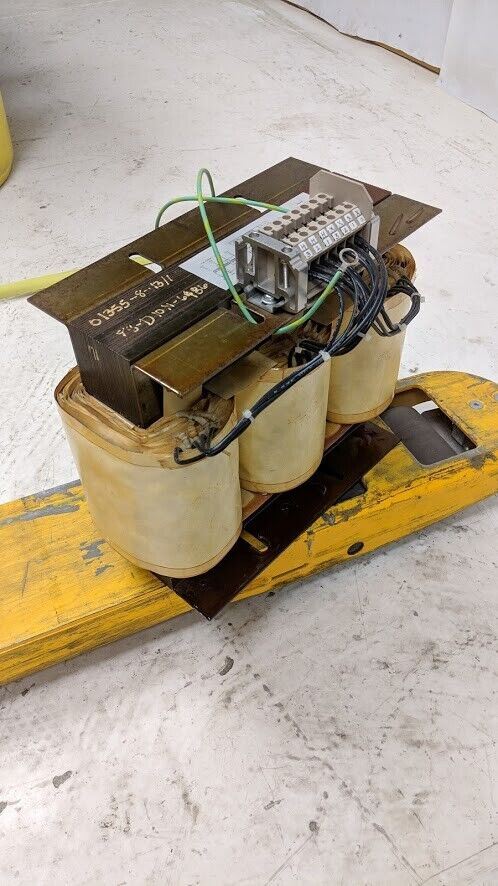 Warner Power Daykin Electric D10N-6486 10KVA Transformer 480VAC to 380Y/220 1PH