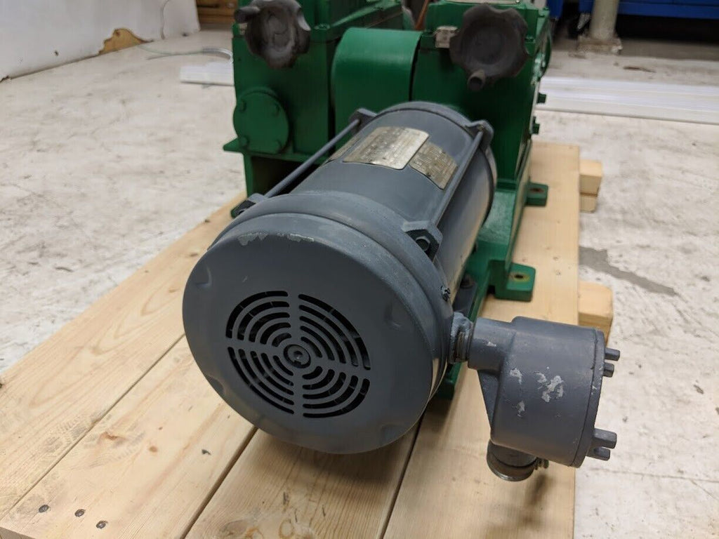 Pulsafeeder Pulsa Series Diaphragm Metering Pump 7440-2-E 3GPH 3200PSI 115VAC