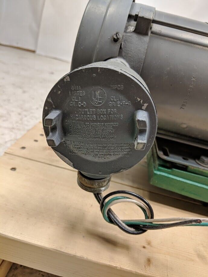 Pulsafeeder Pulsa Series Diaphragm Metering Pump 7440-2-E 3GPH 3200PSI 115VAC