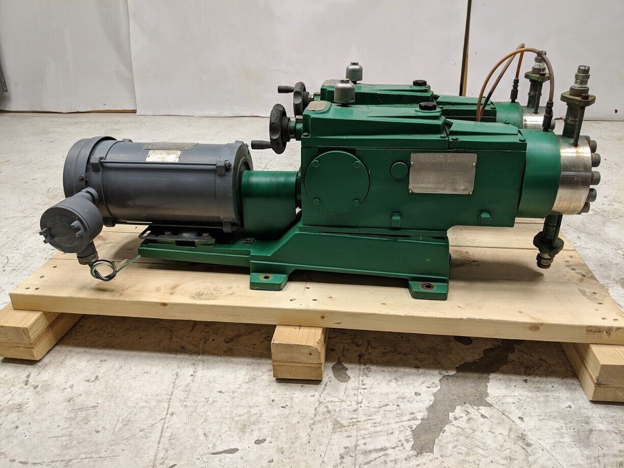 Pulsafeeder Pulsa Series Diaphragm Metering Pump 7440-2-E 3GPH 3200PSI 115VAC