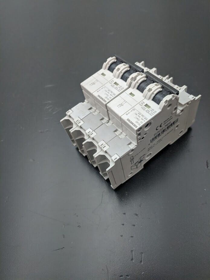Lot of 2 Siemens 5SJ42, 2-Pole 5A 125VDC 240 VAC Circuit Breakers