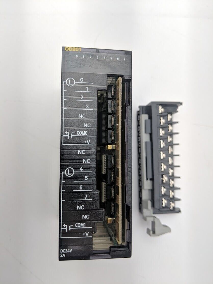 Omron Sysmac CJ1W-OD201 8 Point Relay Contact Output Unit New