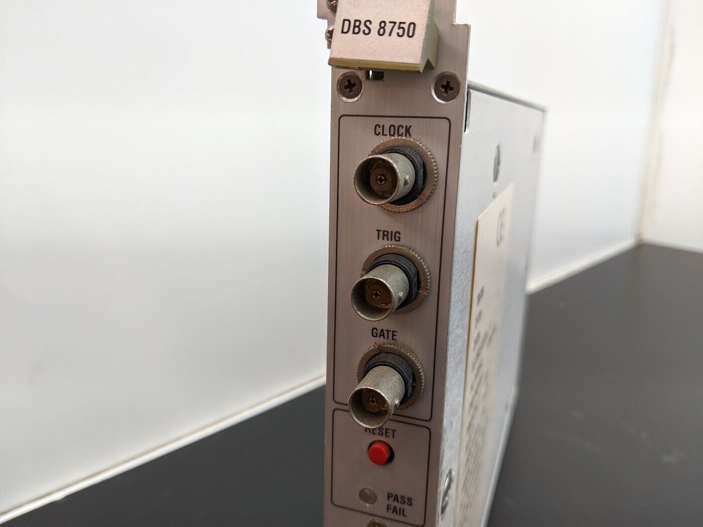 Analogic DBS 8750 High Precision 16bit VXI Arbitrary Waveform Synthesizer 400khz