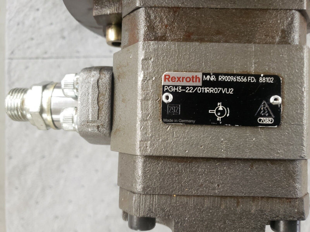 Elmor MT132MA4 7.5 Kw Motor With Rexroth PGH4-21/020RE11VU2, PGH3-22/01RR07VU2