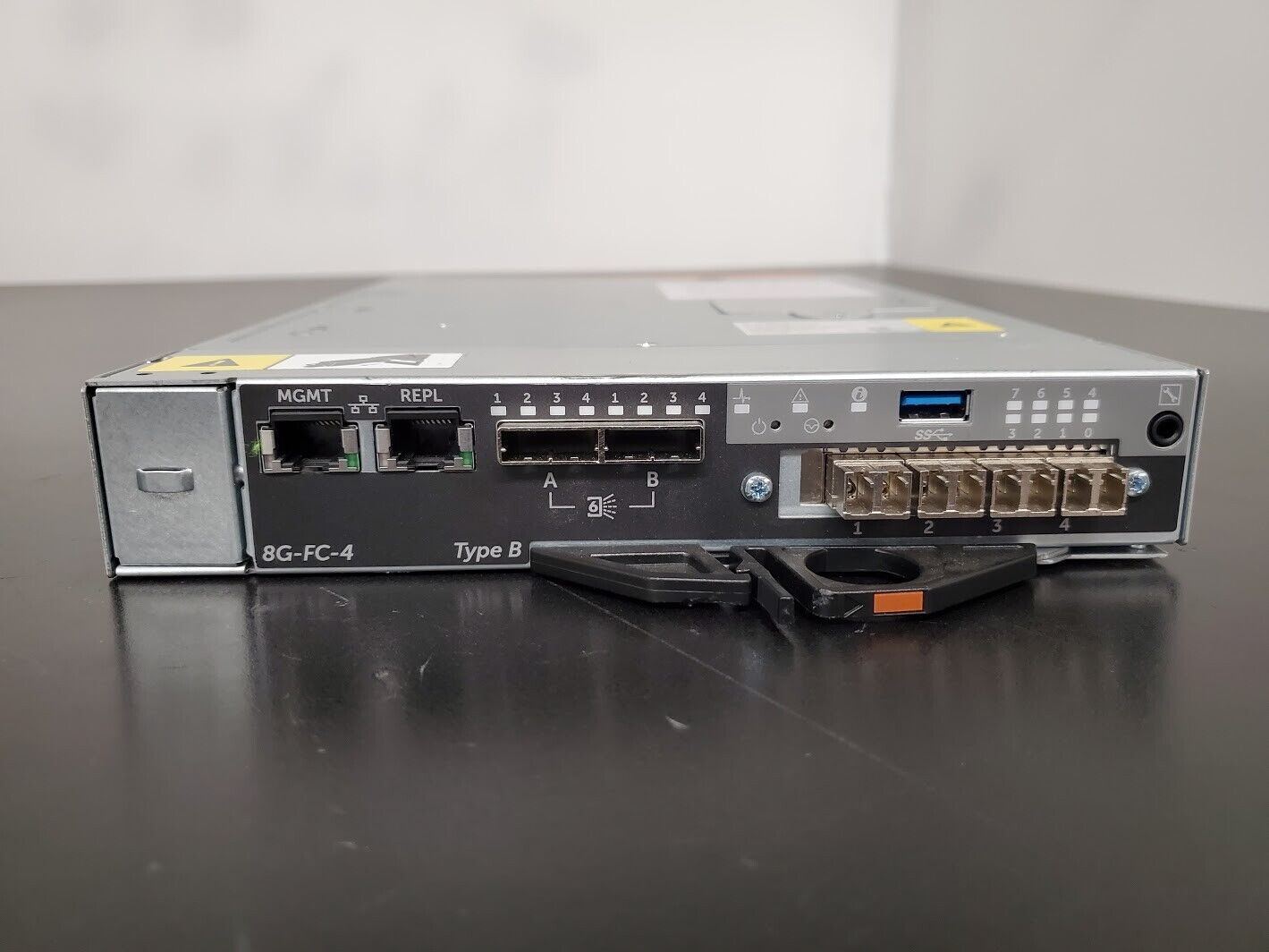 Dell Compellent E15M001 E15M 8G-FC-4 Type B Fibre Channel DAC Parts/Repair