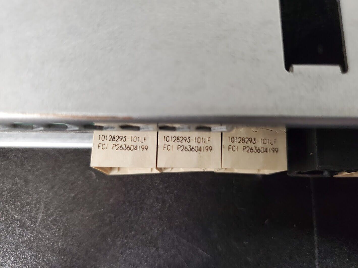 Dell Compellent E15M001 E15M 8G-FC-4 Type B Fibre Channel DAC Parts/Repair