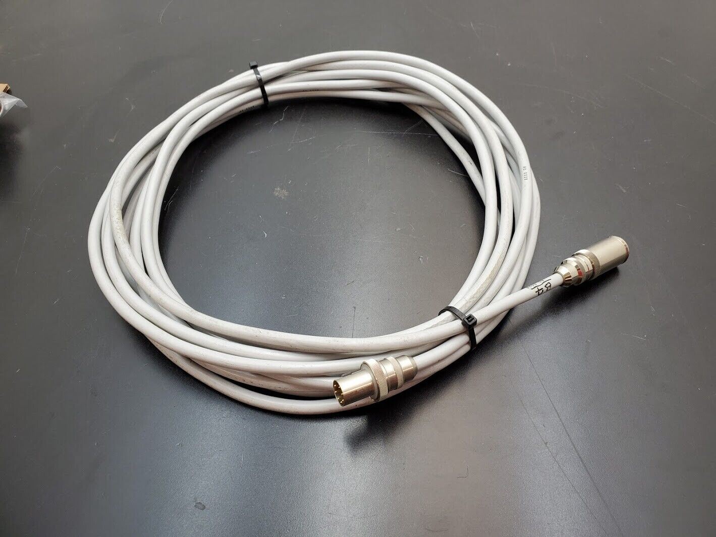 Bruel & Kjaer AO 0028 Microphone Extension Cable Preamplifier to Spec 10m 30ft H