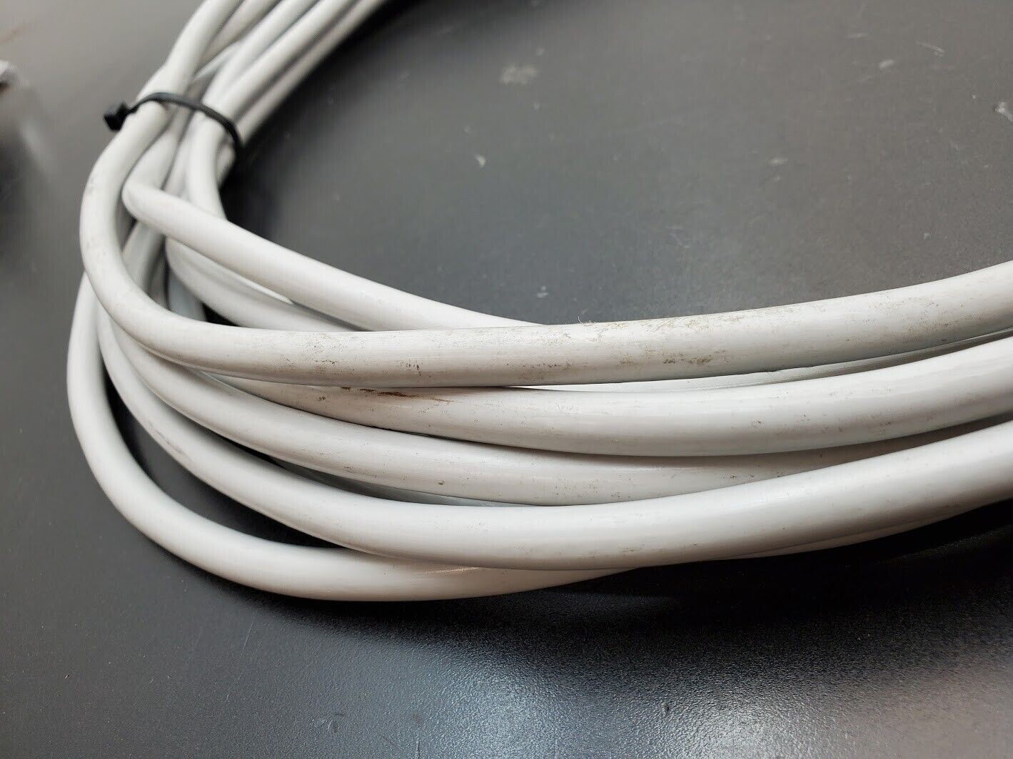 Bruel & Kjaer AO 0028 Microphone Extension Cable Preamplifier to Spec 10m 30ft H