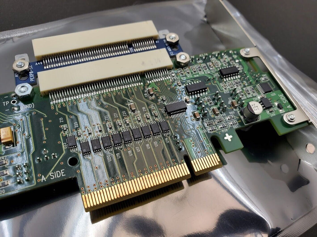 ADEX PEX8IX is a PCI Express X8 Bus Isolation Extender + PEXP8-SX