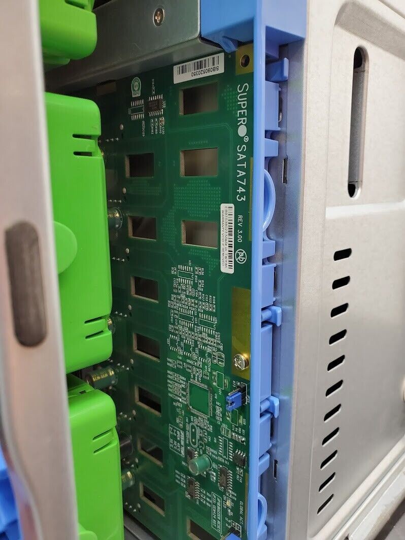 Supermicro X8DAi Rev 2.01 Computer Intel Xeon LGA 1366 DDR3 E-ATX I/O E5506 12GB