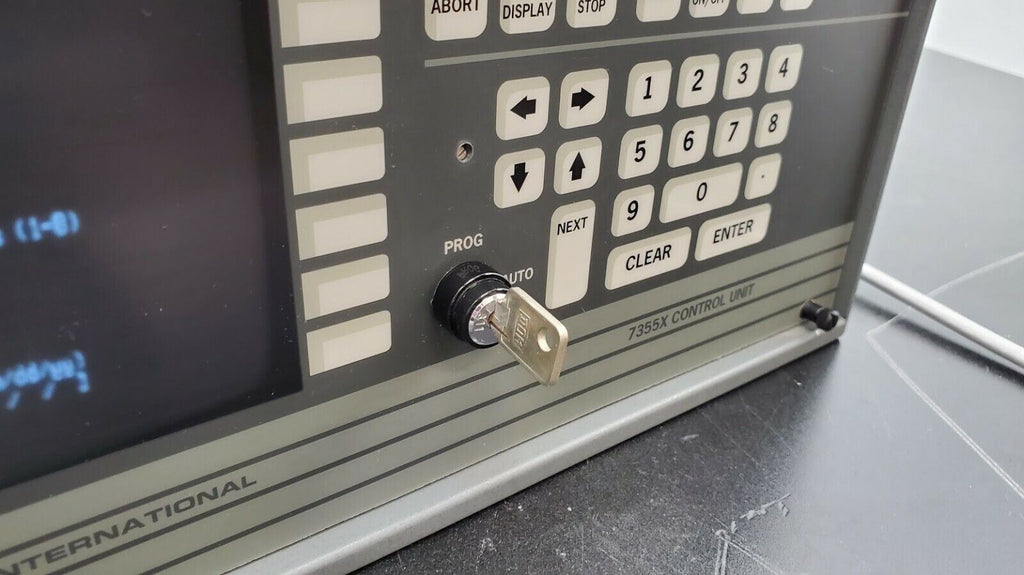 Bruce 7355X Semiconductor Process Controller Unit w/ key Model 9017142-002 (C1)