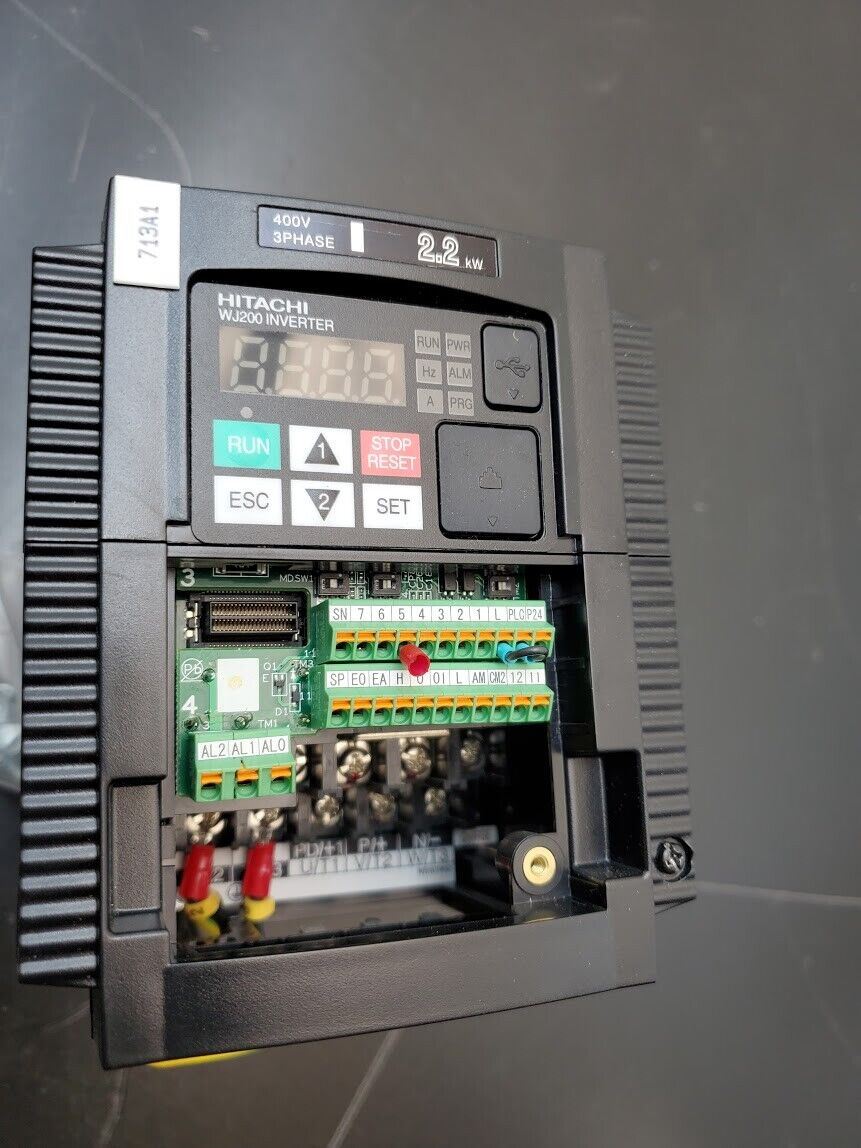 Hitachi VFD Inverter Drive WJ200-022HF 3 Phase 2.2KW 380-480V in/out 6A 3 HP