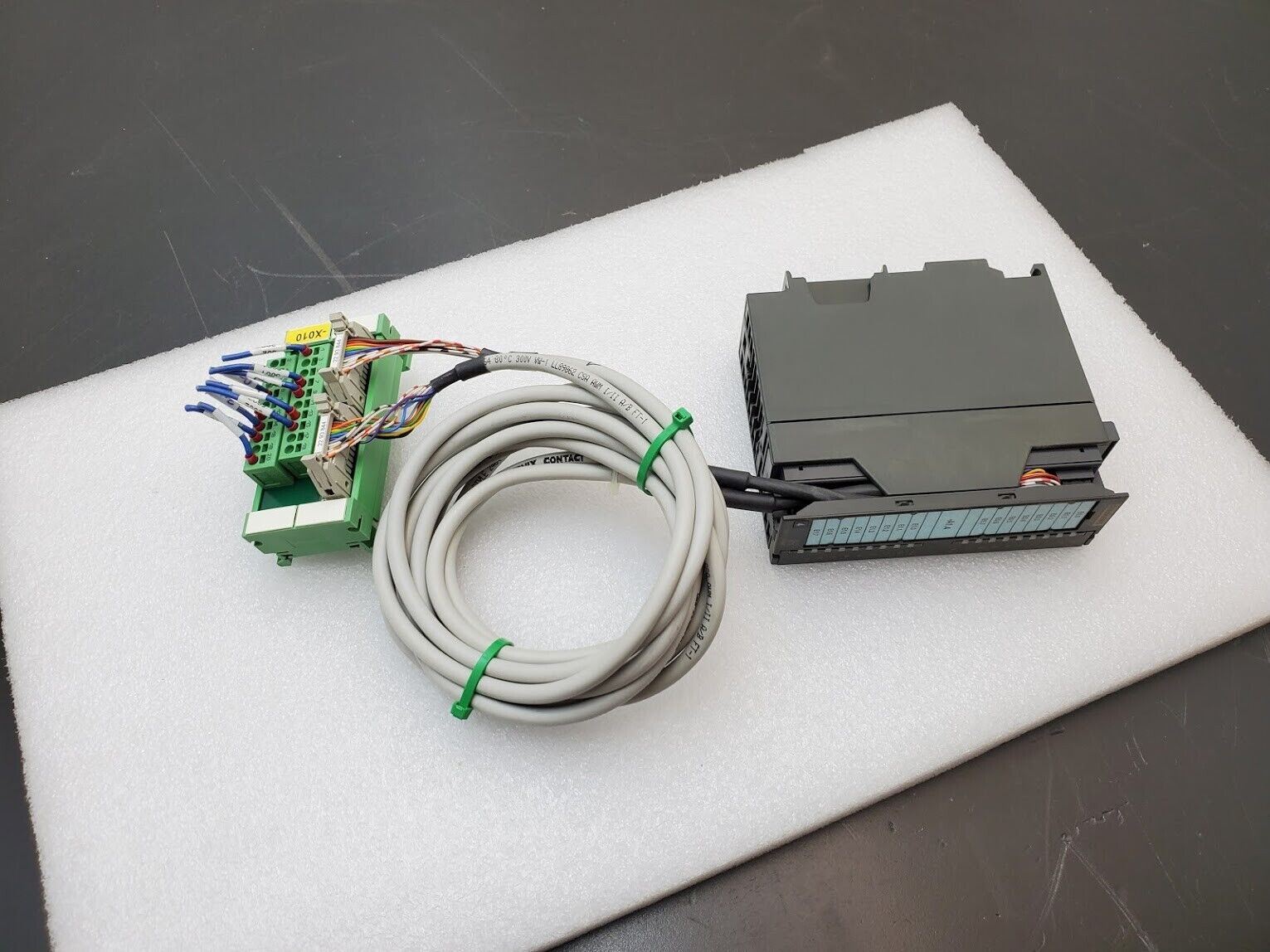Siemens 6ES7 321-7BH01-0AB0 SIMATIC S7-300 Digital Input DI 16xDC w/ breakout