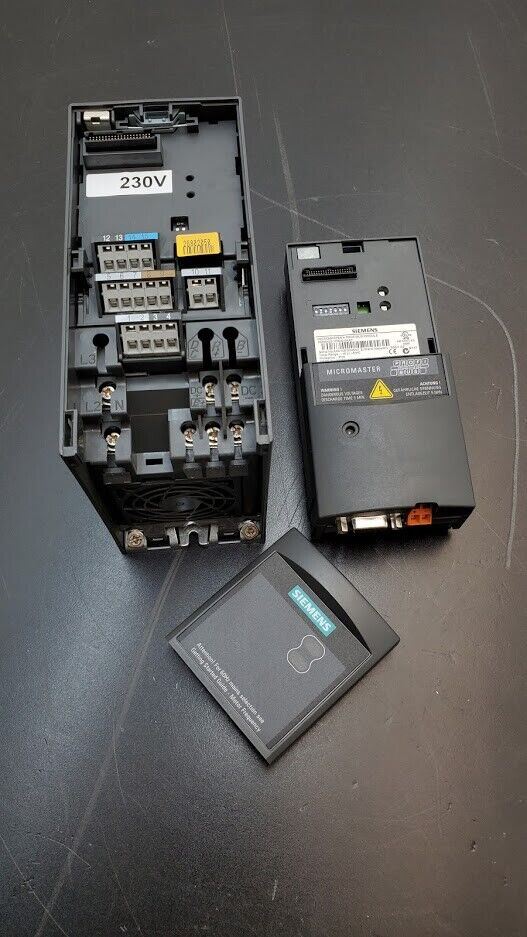 Siemens Micromaster 420 Drive 6SE6420-2AB15-5AA1 w/ 6SE6400-1PB00-0AA0 Module
