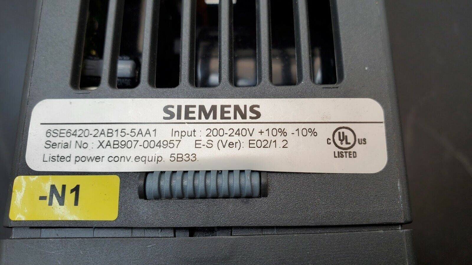 Siemens Micromaster 420 Drive 6SE6420-2AB15-5AA1 w/ 6SE6400-1PB00-0AA0 Module