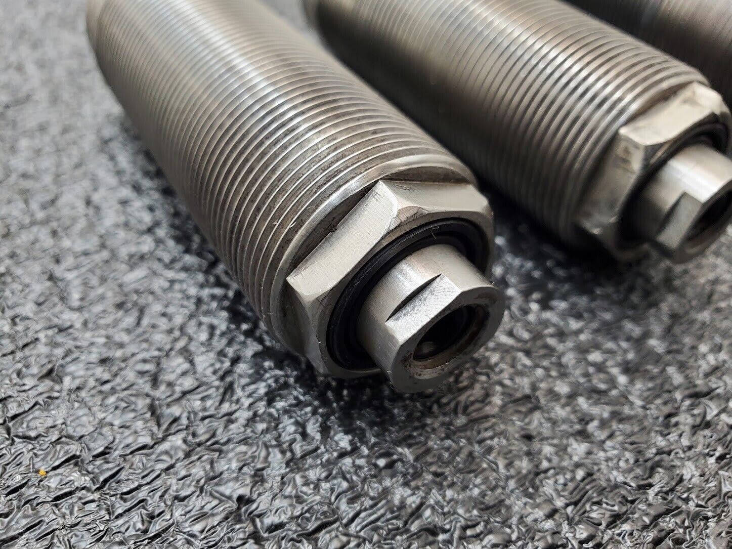 4x Enerpac WFM72 7 kN 9.9mm Stroke Work Support Manifold Mount Hydraulic 5000PSI