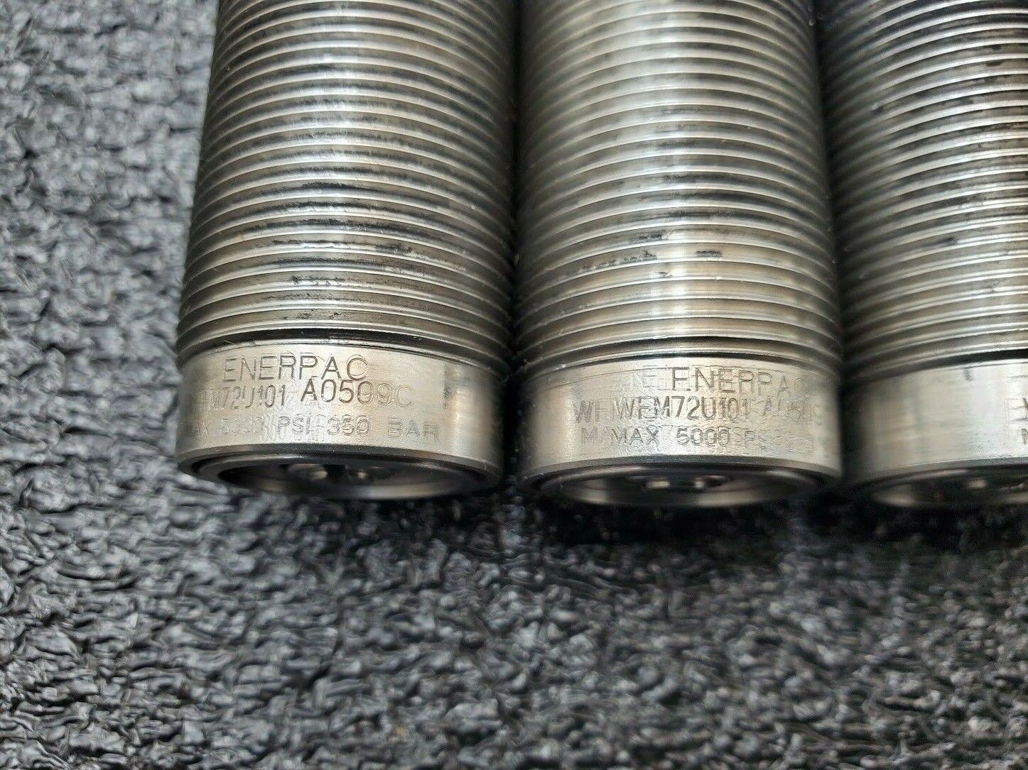 5x Enerpac WFM72 7 kN 9.9mm Stroke Work Support Manifold Mount Hydraulic 5kPSI C