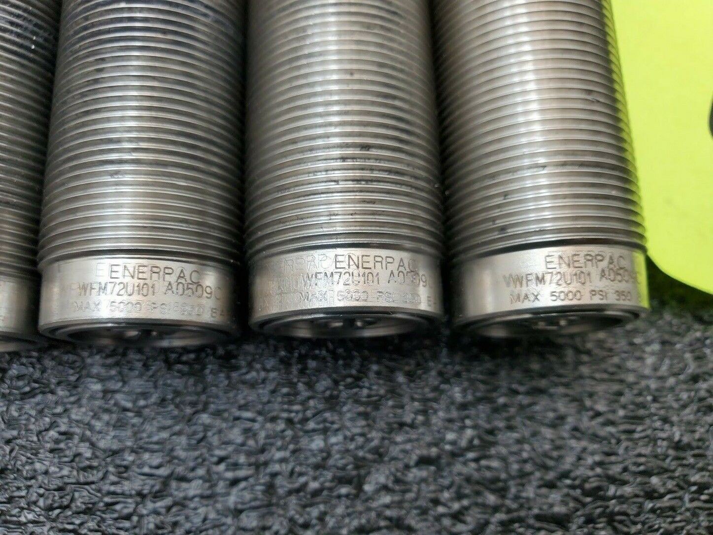 5x Enerpac WFM72 7 kN 9.9mm Stroke Work Support Manifold Mount Hydraulic 5kPSI C