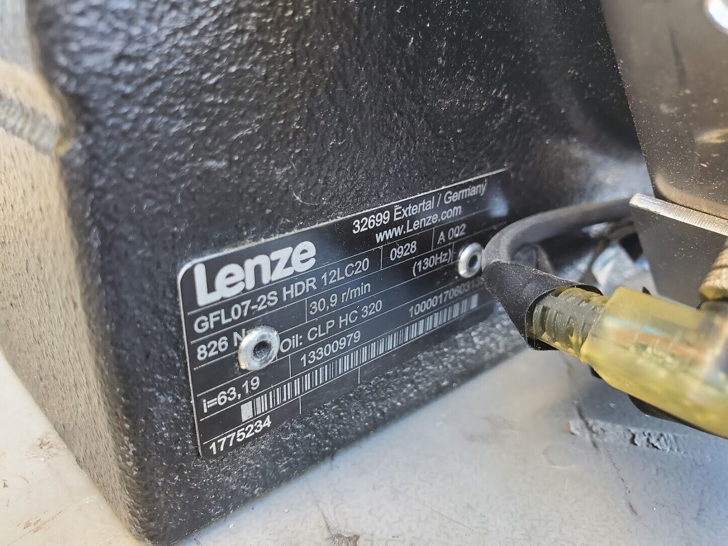 Lenze Servo Gearmotor Gear Box Motor MCS 12L20-R80B0 3.75HP GFL07-2S HDR 12LC20