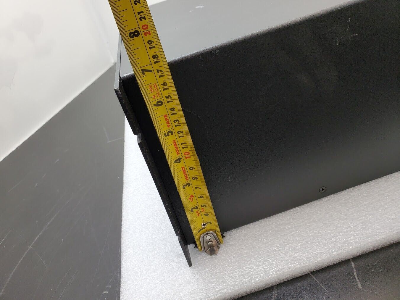 Inline IN31208 12-Input, 8-Output Presentation Switcher for RGBHV Audio Power On