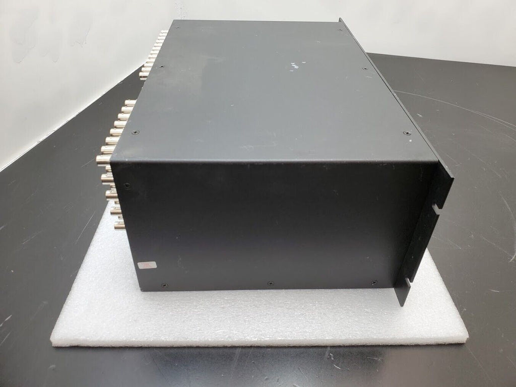 Inline IN31208 12-Input, 8-Output Presentation Switcher for RGBHV Audio Power On