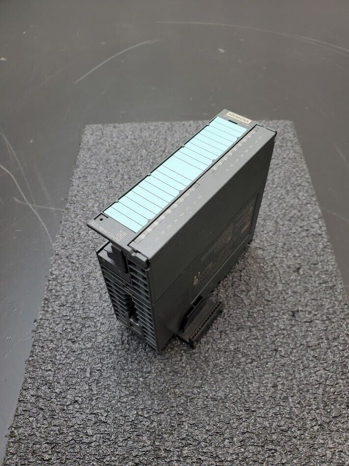 SIEMENS 6ES7 322-1BH01-0AA0 SIMATIC S7 Digital Output Module DO Working Pull
