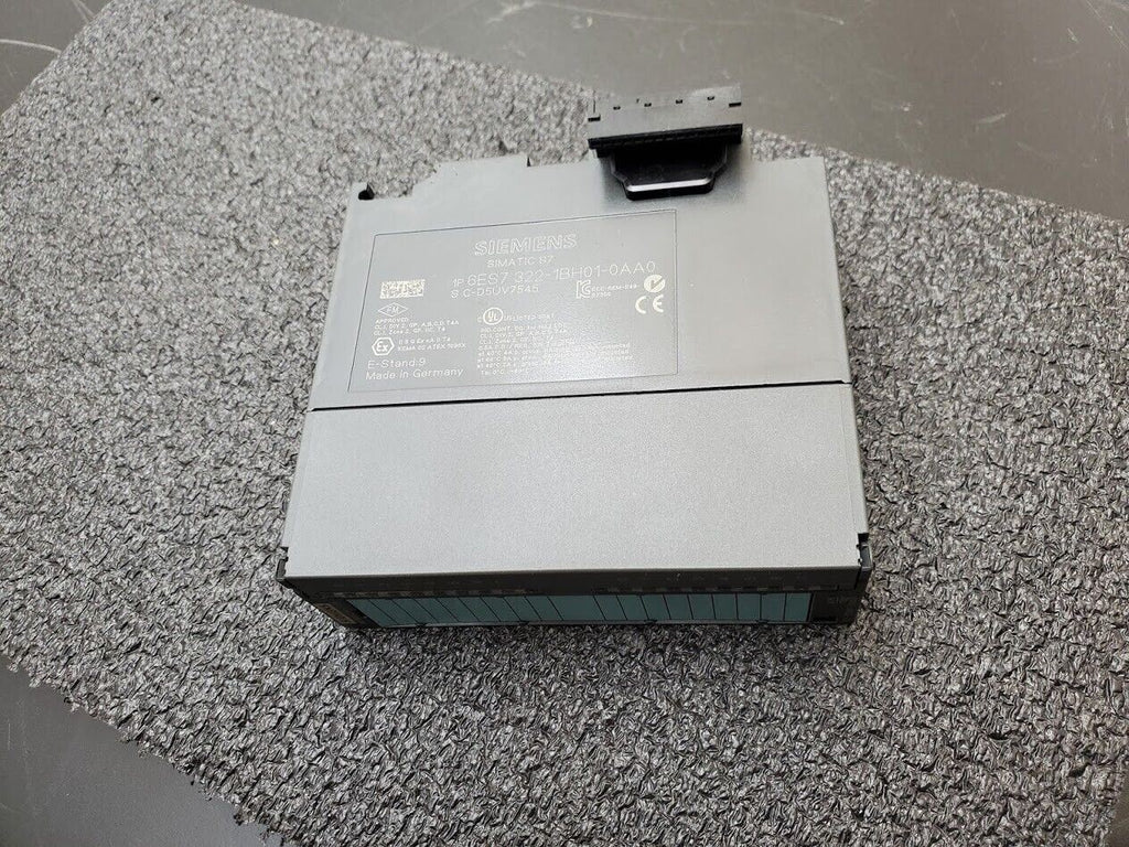 SIEMENS 6ES7 322-1BH01-0AA0 SIMATIC S7 Digital Output Module DO Working Pull