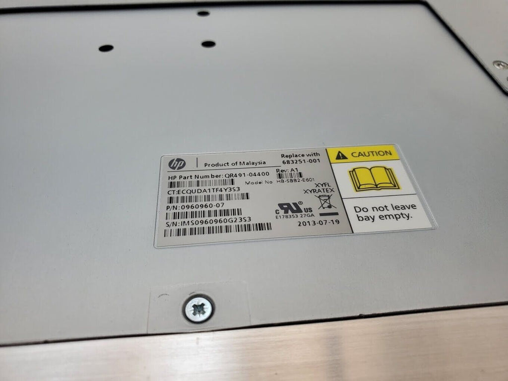 HP 3PAR QR490A M6710 24-Slot SAS 2.5" HD Drive Enclosure Server Storage Array