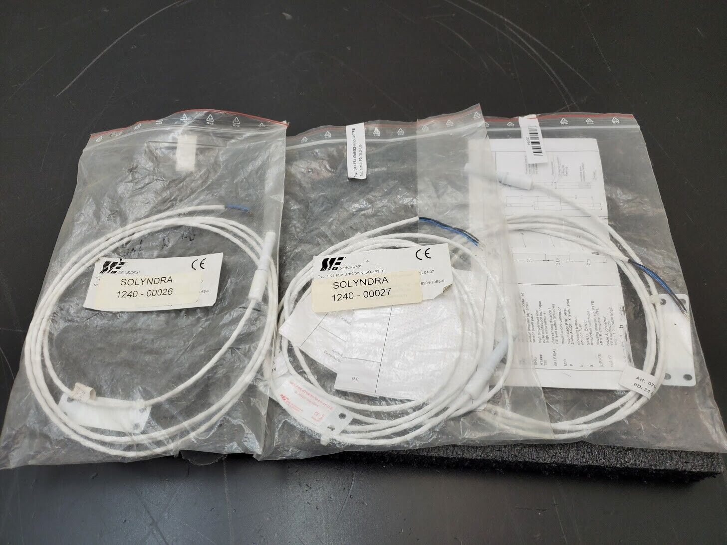 3x SENSORIK Capacitive Level Proximity Sensor SK1-FSA-d7b9/52-NnbS-cPTFE 3 Wire