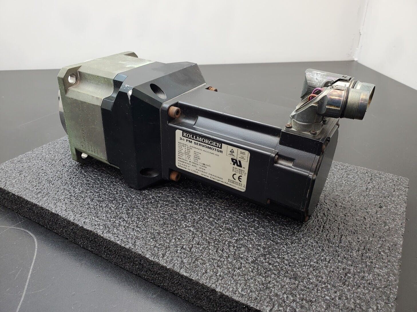 Kollmorgen AKM42G-ACCNR-00 DC Servo Motor 1.48kW 6000RPM APEX AB115-S2-P2