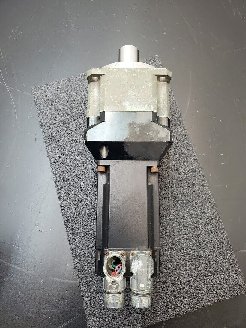 Kollmorgen AKM42G-ACCNR-00 DC Servo Motor 1.48kW 6000RPM APEX AB115-S2-P2